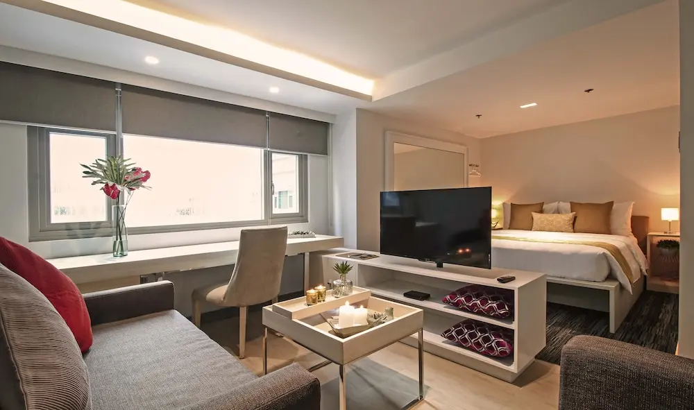 featured rooms